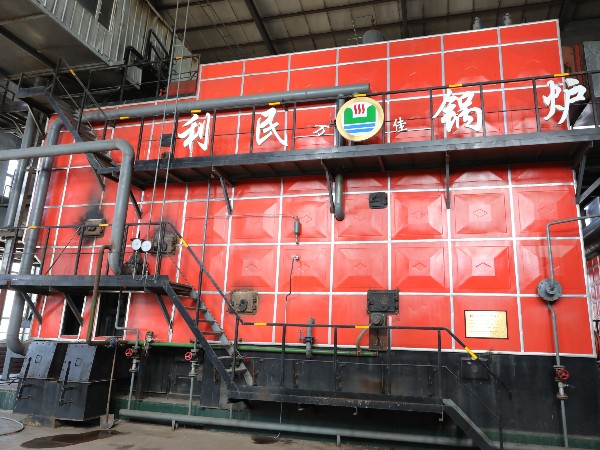 秸稈收儲(chǔ)忙，秸稈打捆直燃鍋爐“口糧” 儲(chǔ)備足